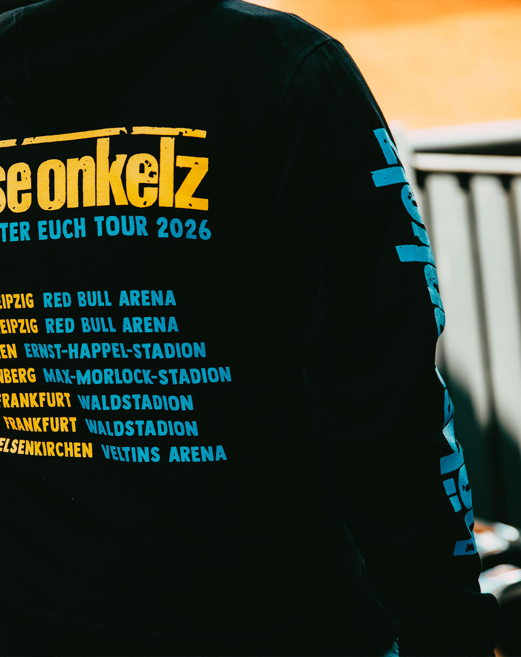 Tourhoodie