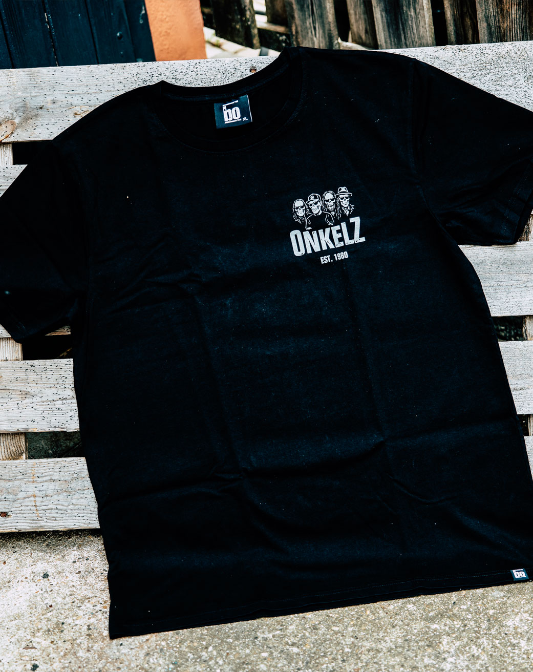 Est. 1980 (T-Shirt)