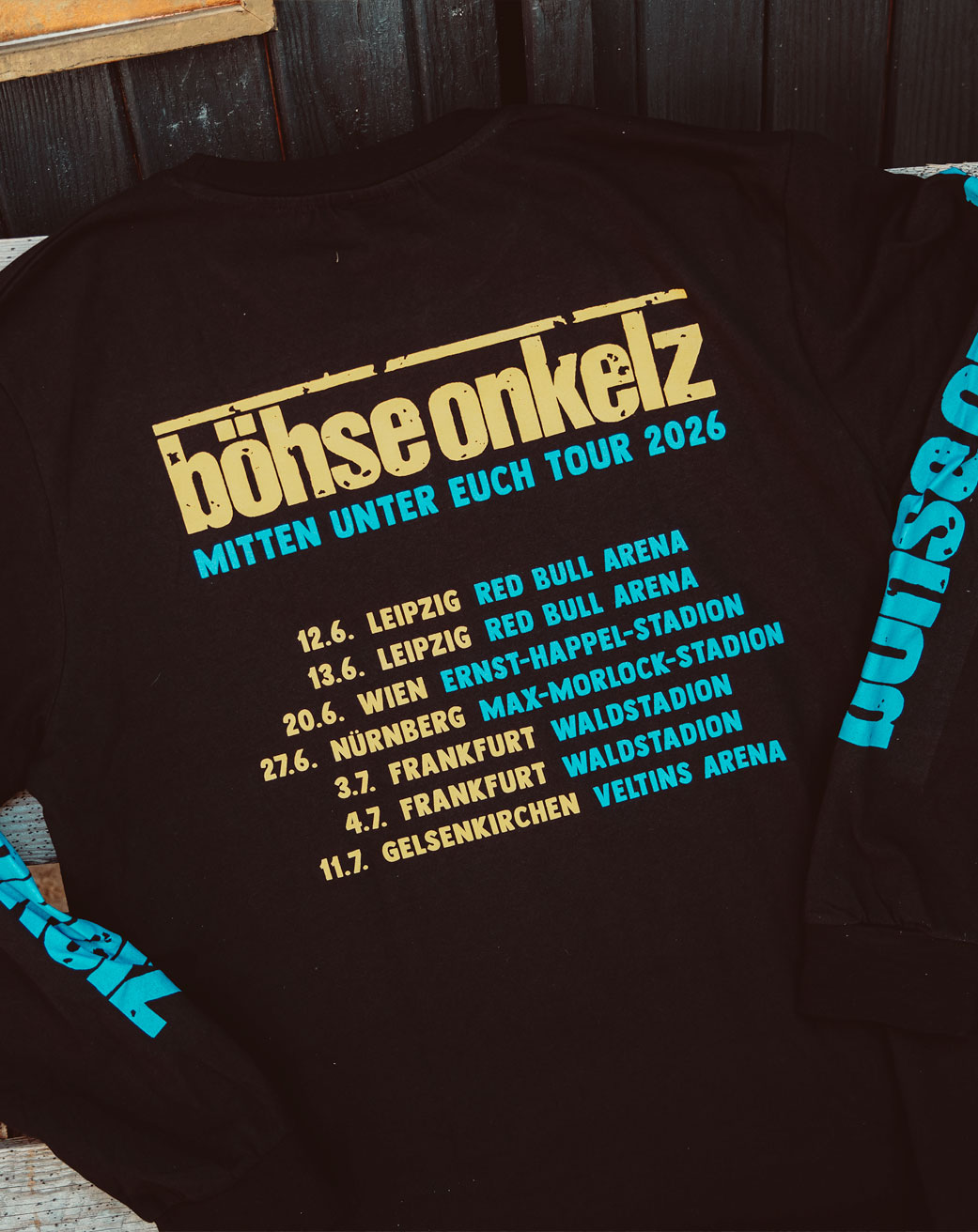 Mitten unter euch blau (Longsleeve)