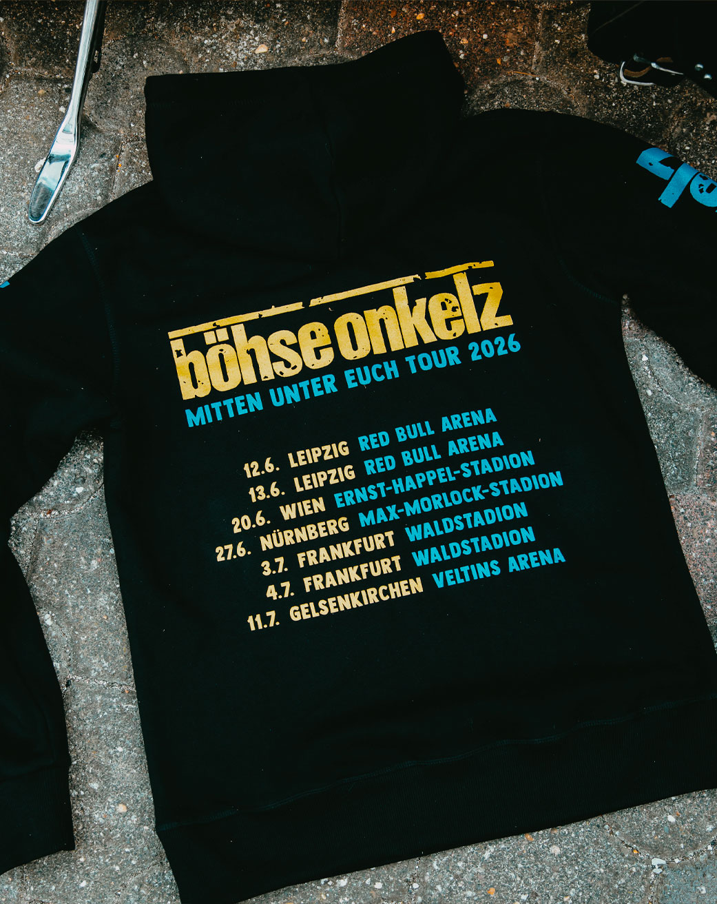 Tourhoodie