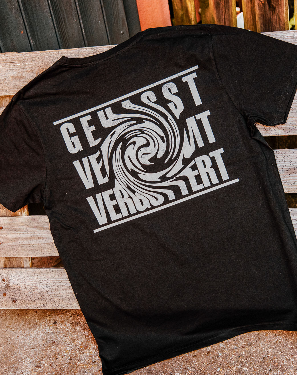 Gehasst, Verdammt, Vergöttert Swirl (30th Anniversary Edition)